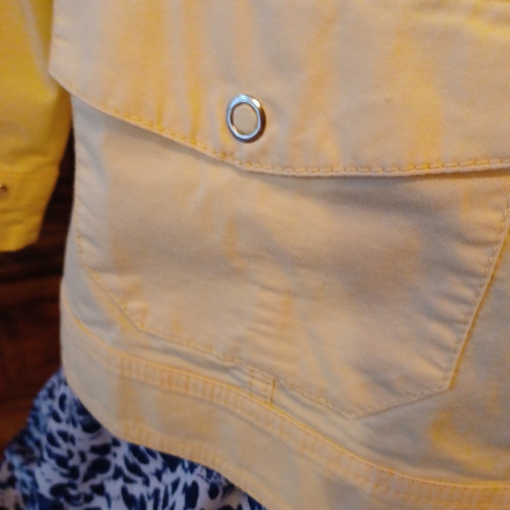 CHICO'S BRIGHT YELLOW JACKET SIZE 2 LIKE NEW - Picture 4 of 11